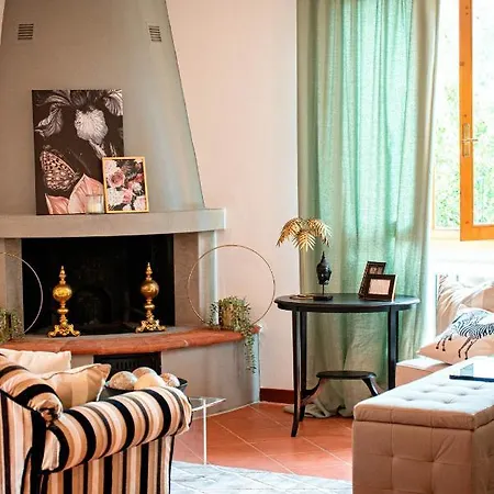Cozy In The Heart Of Chianti Apartment *
